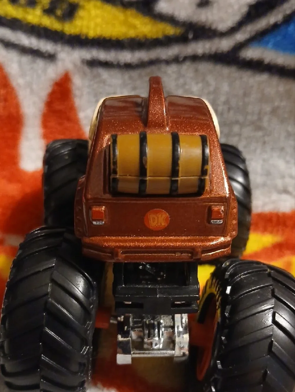 Donkey Kong Hot Wheeld Monster Truck Toy with Orange Rims Like New. No Pkg